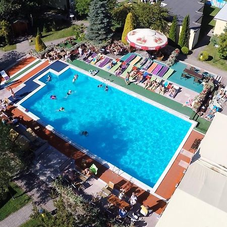 Osrodek Wypoczynkowy Zlota Plaza Hotel Mielno  Kültér fotó